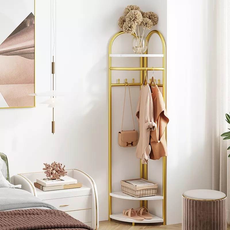 מעמד פינתי המכיל מדפים ומתלים לבגדים, נעליים ותיקים דגם 3000-5