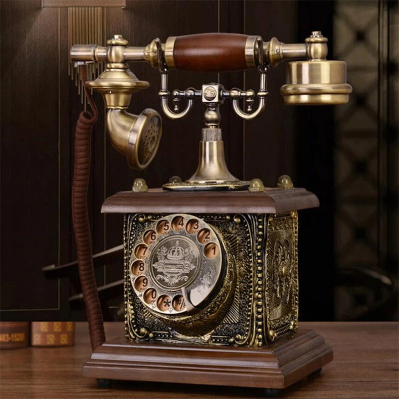 هاتف قديم بتصميم خرافي